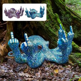 Decorative Objects Figurines Middle Finger Octopus Statue Resin Garden Ornaments Desktop Decor Creative Angry Sculpture for Indoor Outdoor 230616