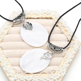 Pendant Necklaces Natural Shell Oval Shape Necklace White Leather Rope Chain Charms For Women Charming Jewellery Party Gifts Accessories