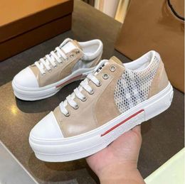 New Fashion Designer Shoes Training Shoes Men's Spring and Autumn Classic Plaid Men's Sneakers Cotton Plaid Rubber Outsole Comfortable and Lightweight