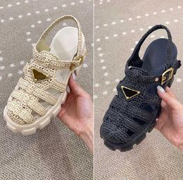 Luxury designer ladies sandals Roman sandals shoes triangle woven thick bottom casual shoes summer classic fashion outdoor formal shoes 35-40 with box