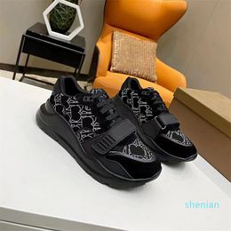 Casual Shoes Men Designer Sneakers Brand Check Shoe Classic Platform Sneaker Women Striped Trainer Flats Season Shades Trainers