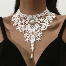 Pendant Necklaces Lace Ladies Necklace Women's New Simple Exaggerated Black Clavicle Chain Collar Jewelry 230613