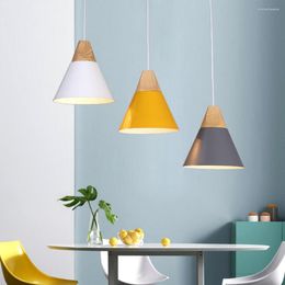 Pendant Lamps Nordic LED Wood Lights Dining Room Lamp Colorful Decor Hanglamp Aluminum Solid Bedroom Cocina Accesorio Lampara