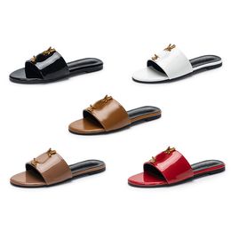 Designer slippers slides classic flat heel summer Fashionable metallic buckle lazy fashion Rubber flip flops leather slippers women's shoes sexy beach flat sandals