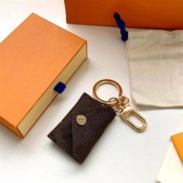 2021 Designer Letter Wallet Keychain Keyring Fashion Purse Pendant Car Chain Charm Brown Flower Mini Bag Trinket Gifts Accessories276S