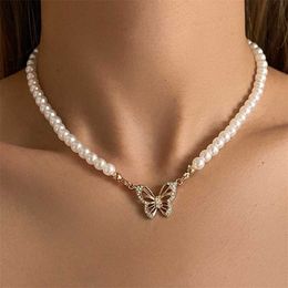 Beaded Necklaces Vintage Elegant Simulated Pearl Necklace Fashion Butterfly Pendant Choker Women Girls Party Jewellery 230613