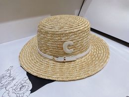 Caps Beanie Designer Bucket Man Straw Hat Fitted Hats Designers Women Mens Leisure Outdoors Gorras Travel Comfort Alphabet Summer Grass Braid