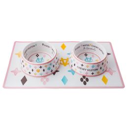 Cat Bowls Besleyiciler Lüks Marka Tasarımcı Köpek Kasesi Placemat Puppy Besleyici Nonsip Çarpışma Küçük Köpekler için Fransız Buldog 230617