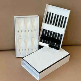 2023 Chinese Tableware Luxury Designer Ceramics dinnerware chopstick Double Layer Gift Box Contains 8 Pairs Of Chopsticks And 6 Spoons