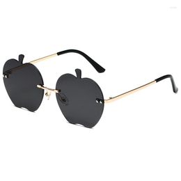 Sunglasses 2023 Fashion Luxury Rimless Red Apple Women Design Metal Men Shades Protection Eyewea UV400