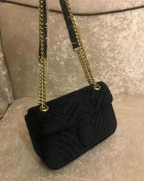 1732 Moda Kadın Tasarımcı Kadife Çantalar Klasik Zincir Flep Bags Omuz Çantası Kadın Crossbody Çanta Çantalar Lady Handbags Mesaj Çantaları Çapraz Vücut