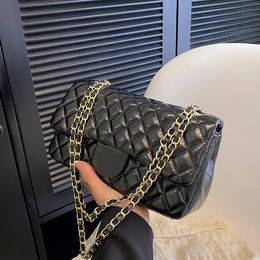 Flap Chains 23 Bags Fashion Shoulder Designer Brand Bag Totes Leather Crossbody Luxury Handbags High Quality Women Letter Purse Phone Wallet Plain without box