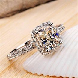 Wedding Rings Luxury Female White Crystal Stone Ring Charm Silver Color Love For Women Cute Bride Square Zircon Engagement