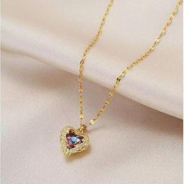 Pendant Necklaces Classic Design Fashion Jewelry Love Crystal Luxury For Woman Simple Daily Holiday Party Elegant Necklace