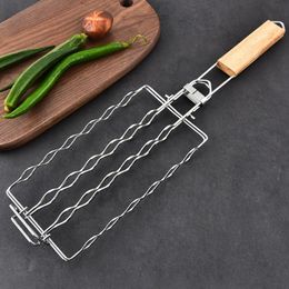 BBQ Tools Accessories Corn Barbecue Rack Sausage Barbecue Net Clip 304 Stainless Steel BBQ Basket Detachable Folding Portable Grilling Mesh Tool 230617