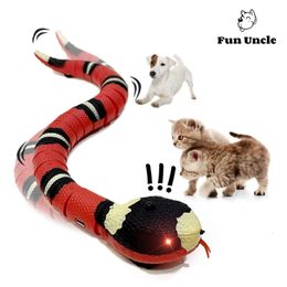 Cat Toys Cat Snake Toy Smart Sensing Obstacles and Escape Realistic S-Shaped Moving Electro-Sensing Cat Snake Toy Rechargeable 230617