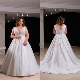 Newest Plus Size Wedding Dresses V Neck Appliqued Sleeveless Bohemian Bridal Gown Open Back Ruffle Sweep Train Custom Made Abiti D278r