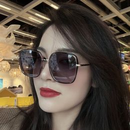 2023 UV380 Polarised PC New Style Fashion and Casual Versatile Women's Sunglasses Full Frame Large Girl Hot Selling Style Essential for Outdoor Wedding Travel