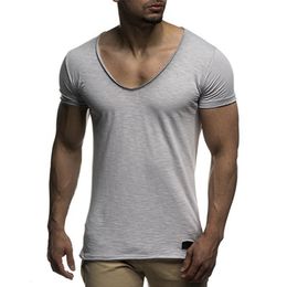 Men's Casual Shirts V Neck Men T-shirts Summer Tees Short Sleeve Casual Pullover Street Sports Sweatshirt Holiday Solid Colour Quick Dry Clothing 230617