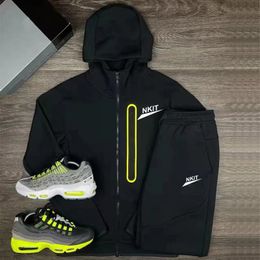 Tech Fleece Hoodie Мужские женские брюки Спортивный костюм Мужские дизайнерские спортивные брюки Jogger Брюки Спортивные костюмы Низ Techfleece Man Joggers Женские толстовки с капюшоном Костюм 281