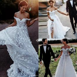 2019 Bohemian Wedding Dresses Off The Shoulder Lace 3D Floral Appliques A Line Beach Wedding Dress Sweep Train Cheap Bhoh Bridal G262f