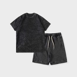 KS5001 Yeni Gelişler Özel% 100 Pamuklu Siyah Yıkanmış Sıkıntılı Tshirt ve Jogger Çocuk Giysileri Set Çocuk Giysileri