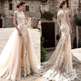 2022 Modest Champagne Wedding Dresses with Detachable Skirt White Lace Appliqued Court Train Beach Garden Bridal Gowns BA5359247W