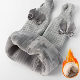 Calças de lã de inverno para meninas calças justas meia-calça para meninas meia-calça leggings quentes para crianças e calças de veludo de 1 a 10 anos 230617