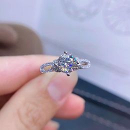 Cluster Rings MeiBaPJ 1 D Colour Moissanite Diamond Fashion Flower Ring For Women 925 Sterling Silver Fine Wedding Jewellery