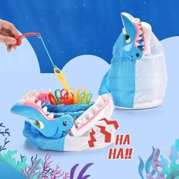 Novelty Games Party Interactive Game White Shark Desktop Biting Hand Shark Interactive Game Cute White Shark Desktop Toys For Children's Gift 230617