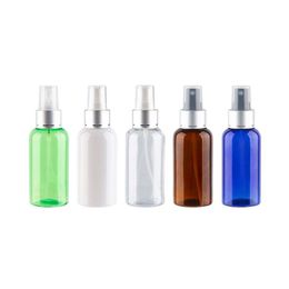 Frascos de perfume de alumínio prateado 75ml x 30 frascos de viagem PET recarregáveis com pulverizador de névoa transparente verde azul frascos Ktabv