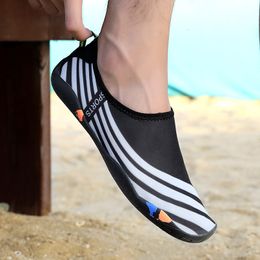 Su Ayakkabıları Unisex Dış Mekan Seyahat Plajı Yüzme Çift Şnorkel Hız Girişim Sea Ladies Artı Boyut Kapalı Fitness 230617