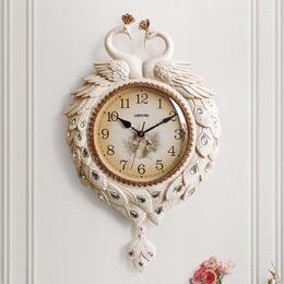 Wall Clocks TUDA European Style Peacock Living Room Large Silent Swing Clock Bedroom Atmosphere Stylish Pointer Quartz Pendulum