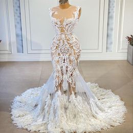 Sexy Sheer Neck Mermaid Wedding Dresses 2021 Luxury Lace Applique Bridal Gowns with Feathers vestido de fiesta315S