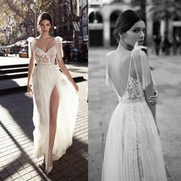 Stylish Lace Beach Wedding Dresses Spaghetti Straps V Neck Bohemian Backless Bridal Gowns A Line Tulle Boho Pearls vestido de novi263p