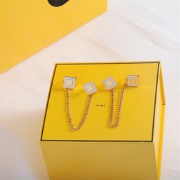 Luxury Designer Ear Cuff Women Elegant Earrings Water Droplet Shape Large Single Diamond Pearl Earstuds Double Letter Enamel Chain Earring