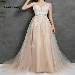 2021 Wedding Dresses V Neck Light Champagne Floor Length Applique Open Back A Line Backless Bridal Dress Vestido De Noiva Mariage239z