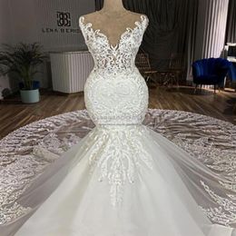 2019 sexy Mermaid Wedding Dresses chapel Train 3D lace Appliques jewel neck gorgeous illusion lace bridal Gowns Customised vestido317t