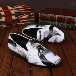 Dress Shoes Christia Bella Handmade Black And White Scrawl Male Arder Smoking Slippers Prom Men Loafers Men's Flats