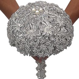 2019 Luxurious Crystal Brooch Bouquet Ivory Grey Crystal Beading Bouquet Satin Wedding Flowers Bridal Bouquets Wedding Accessories3047