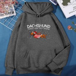 Men's Hoodies Dachshund Through The Snow Funny Dog Christmas Men Hoody Noel Gift Fashion Street Sweatshirt Kpop Oversize Streetwear Male