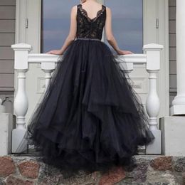 Black Lace Gothic Wedding Dresses V Neck Lace Top Fancy Tulle Skirt A Line Sweep Train Vintage 2020 New Bridal Gowns Customize234d