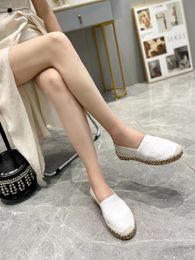 Luxury designer CE brand launches new fisherman shoes with leather and fabric upper, formal shoes, fashionable and versatile dresses, women's shoes, factory shoes