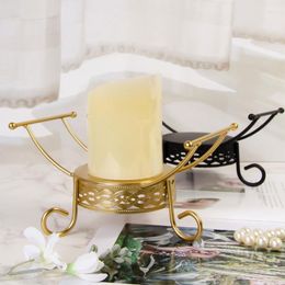 Candle Holders Metal Holder Three Leg Lace Hollow Fruit Tray Jewelry Storage Rack For Home Romantic Dinner Decoration Creative Gift