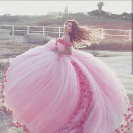 2019 Luxurious Ball Gown Pink Flowers Wedding Dress Long Train Vestido De Novia Sleeveless Luxurious Vintage Bridal Dresses Colorf3028