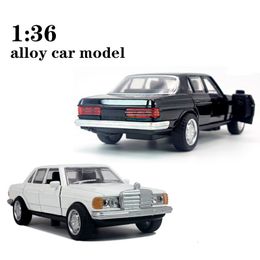 Diecast Model Car 1 36 1993 W124 Scale Wheel Diecast Car Metal Model Classic Vehicle High Simulation Alloy Pull Back Car Toys Collect For Boy Gift 230617