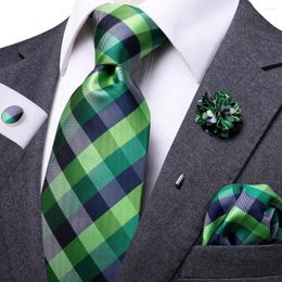 Bow Ties Green Grey Plaid Mens Necktie Luxury 8.5cm Wide Silk Wedding Tie Pocket Square Cufflink Set Brooch Gift For Men Hi-Tie Designer