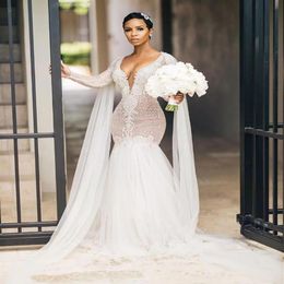 2022 Arabic Aso Ebi Sexy Luxurious Mermaid Wedding Dresses Bridal Dress Deep V Neck Illusion Lace Beading Crystals Gowns With Cape303l