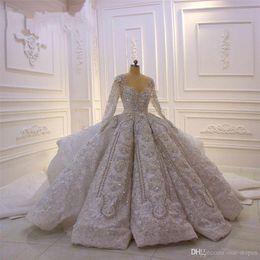 2022 Vintage Sequined Lace Appliqued Ball Gown Wedding Dress Sparkly Luxury Long Sleeves Saudi Dubai Arabic Plus Size Bridal Gown2594