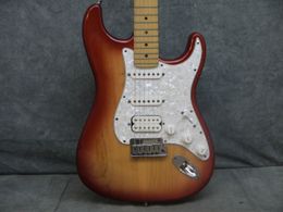 Hot sell good quality Electric Guitar 2010 Custom Shop Deluxe Strato caster Musical Instruments